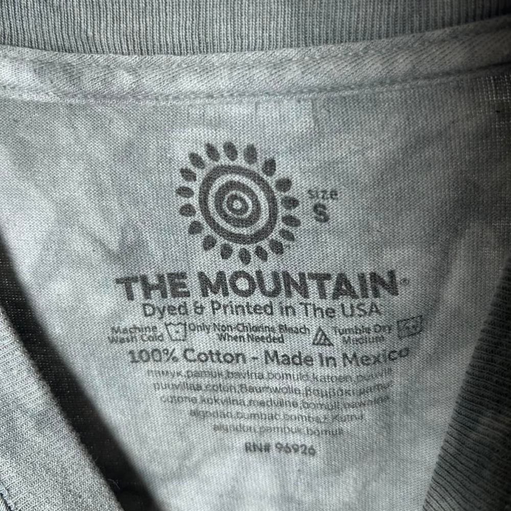 The Mountain Alice in Wonderland white rabbit tie dye tee Size S #tie-dye - Picture 2 of 3